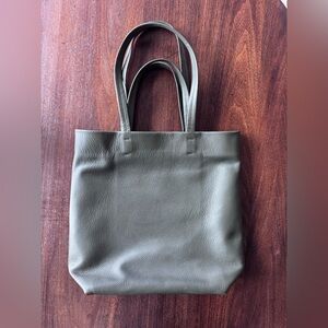 Cuyana Dark Olive Tall Easy Leather Tote Bag with Insert
